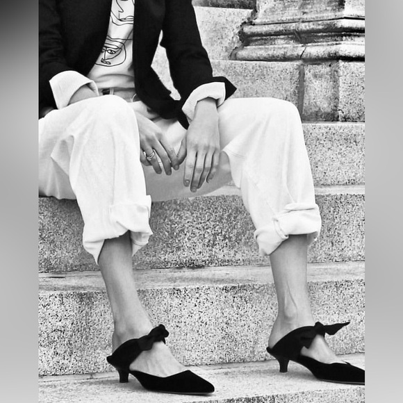 THE ROW Coco Suede Mule - Picture 3 of 12